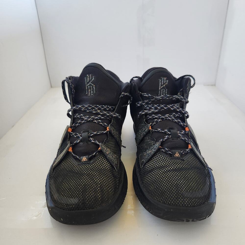 Nike KYRIE 7 GRIND Black Basketball Sneakers Youth Size 7Y Shoes